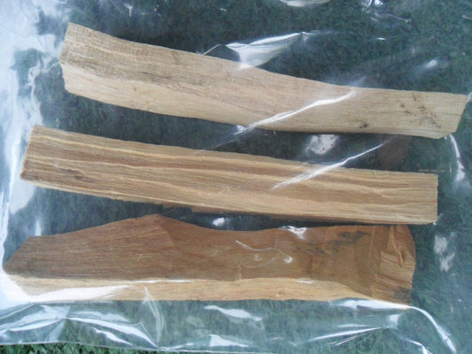Pack of 3 Palo Santo Holy Wood Sticks