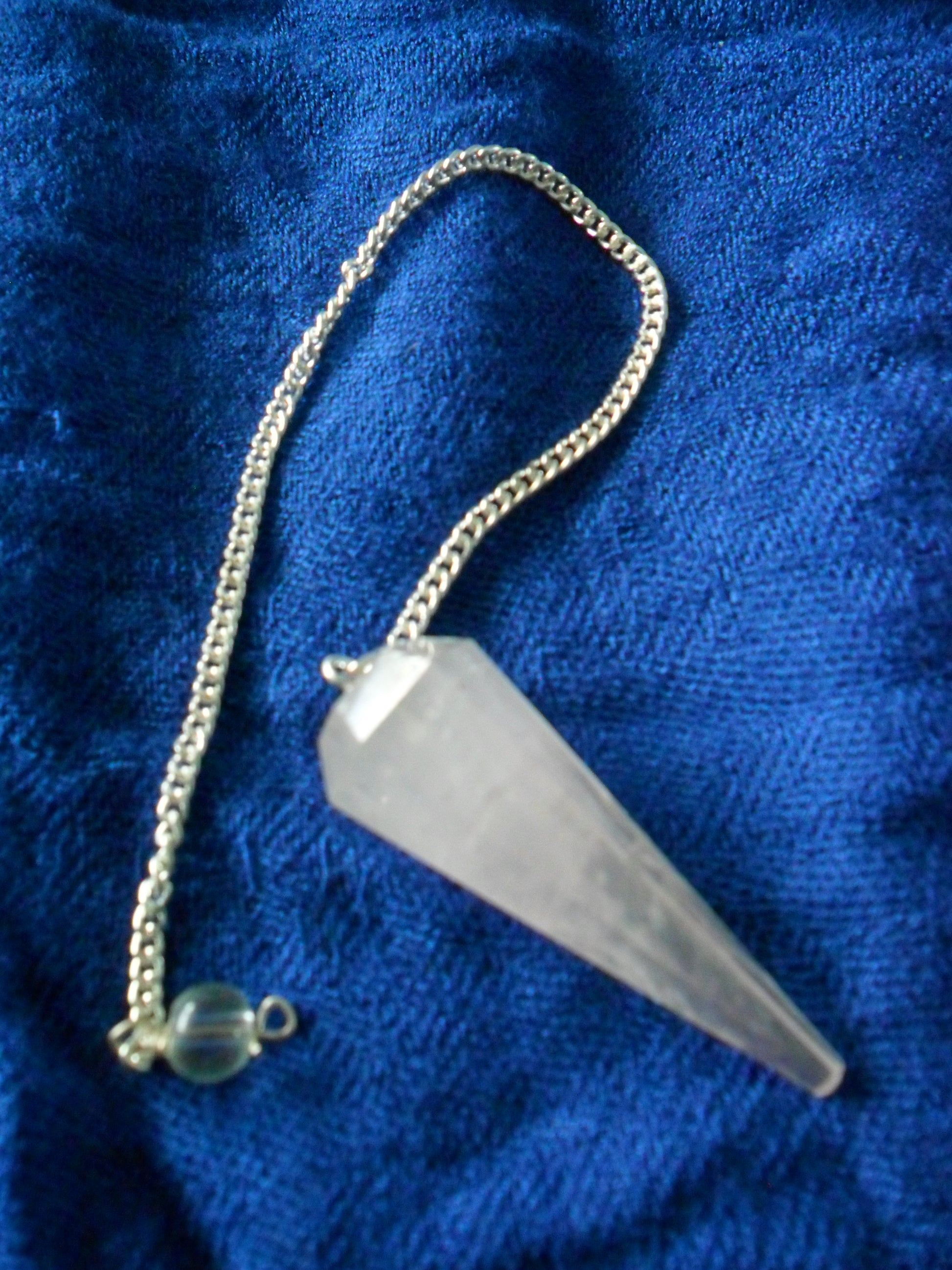 Rose quartz pendulum