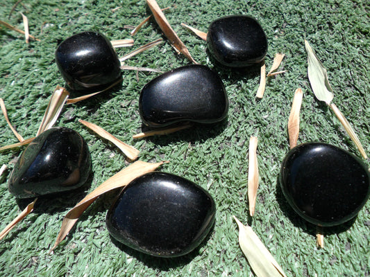 Black obsidian